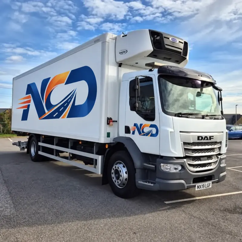 Refrigerated courier vehicle for chilled and frozen food deliveries